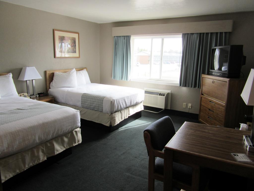 White Buffalo Hotel West Yellowstone Rum bild